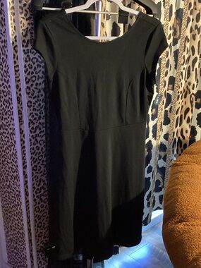 Old Navy Black Cap-Sleeve Midi Dress - NWT